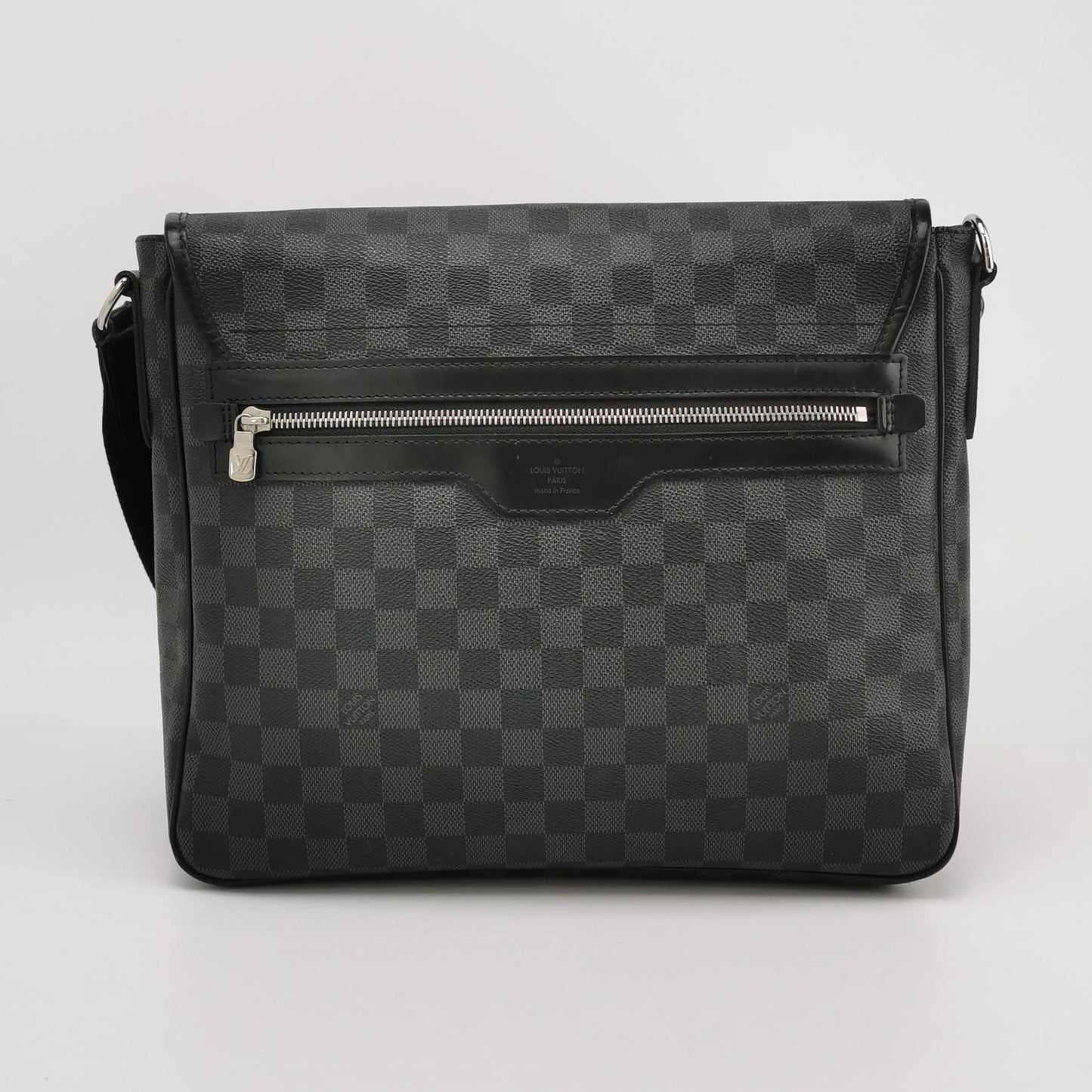 Preloved GLM-Checkered Flap Messenger Bag 250319781111390