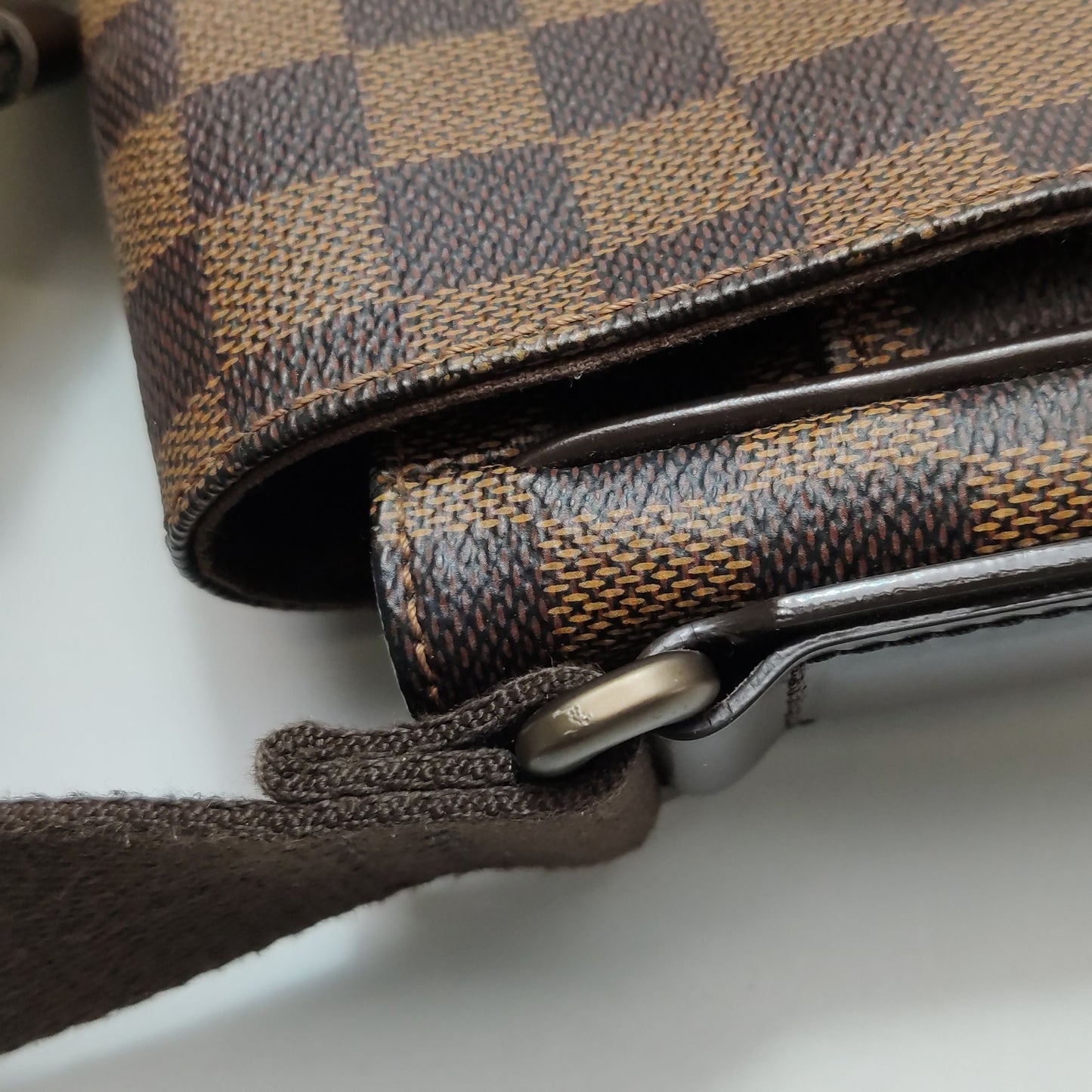 Preloved GLM-Leather Checkerboard Flap Shoulder Bag 250315781106579