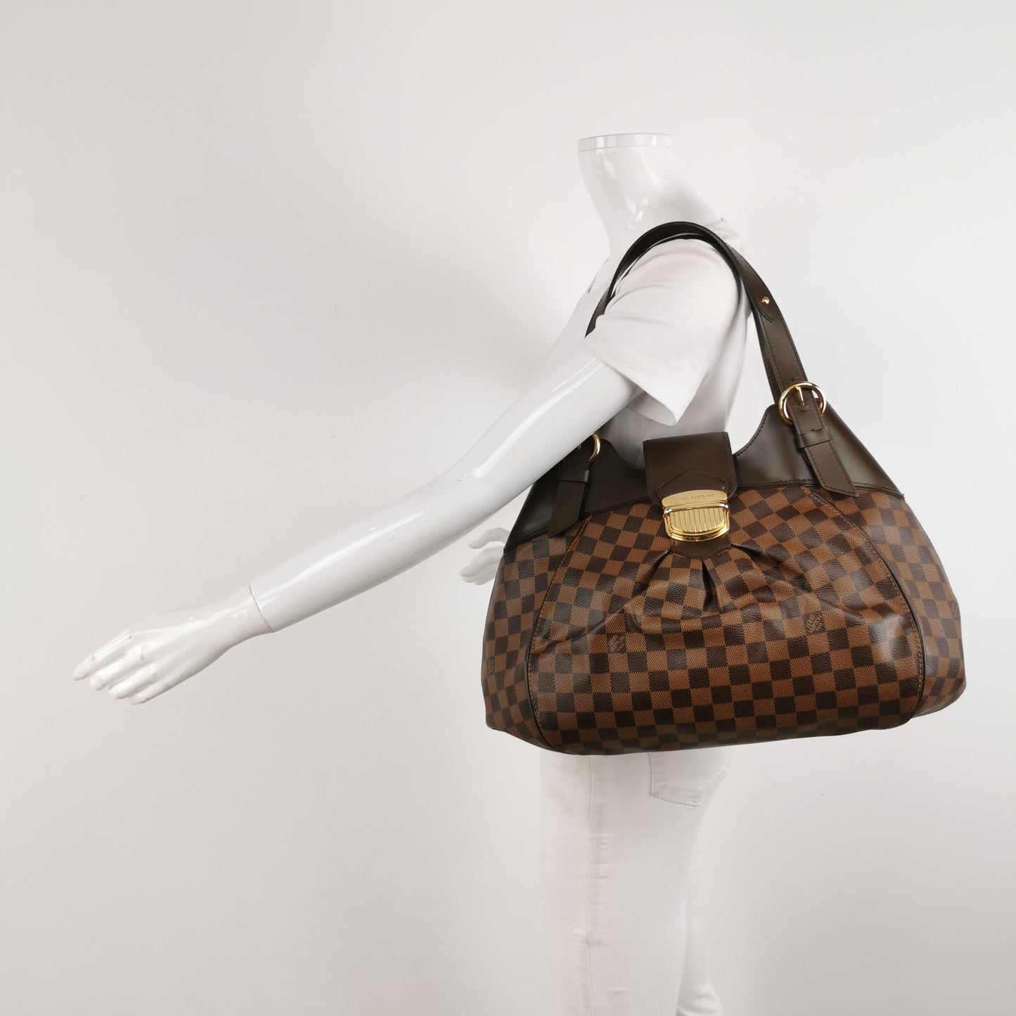 Preloved GLM-Sistina Large Leather Checkerboard Snap Shoulder Bag 250316781107755
