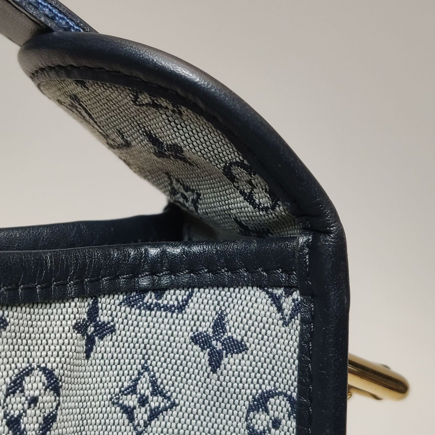 Preloved GLM-Besace Mary Kate Monogram Canvas Crossbody Bag 250310781098783