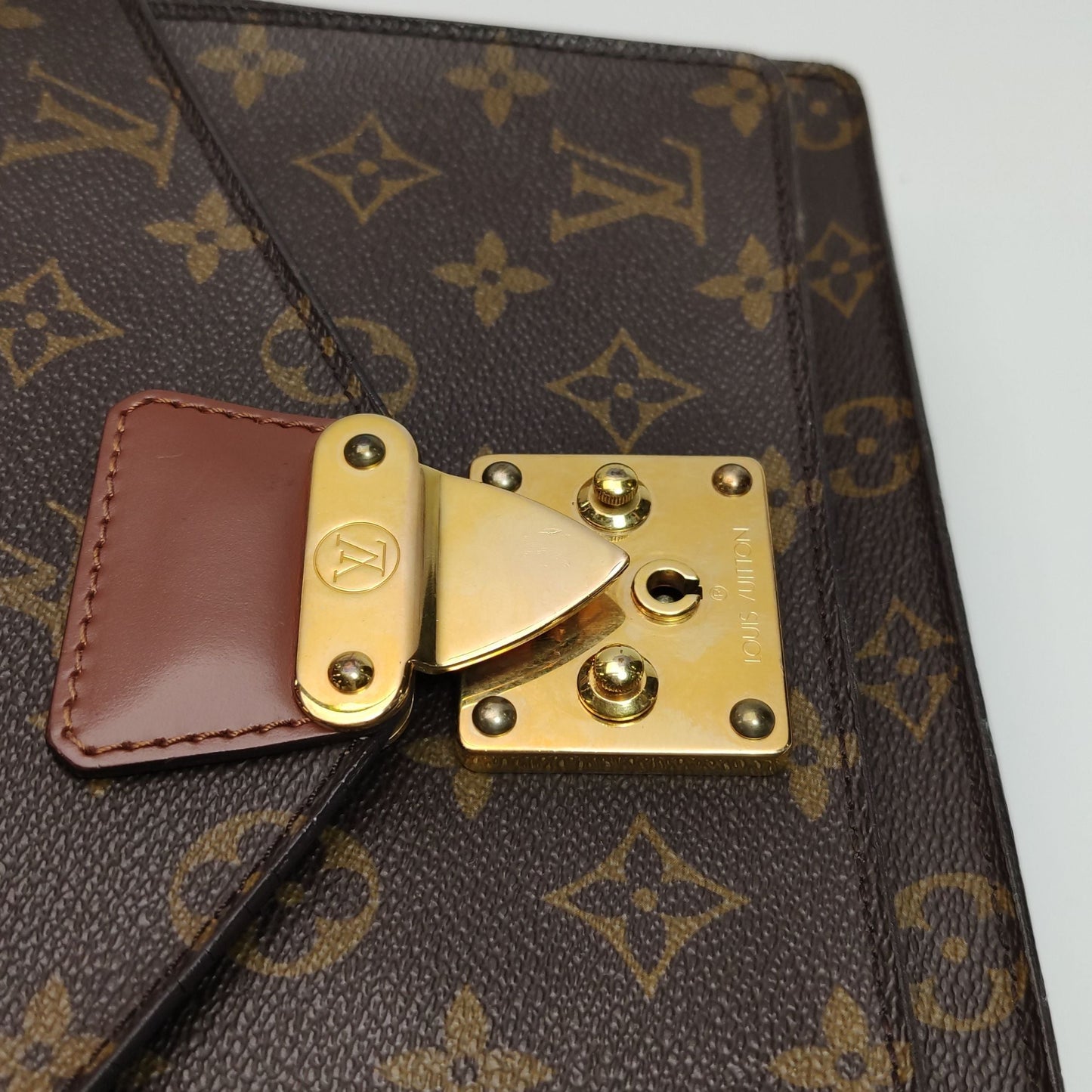 Preloved GLM-Monceau Small Monogram S-lock Crossbody Shoulder Bag 250313781103008