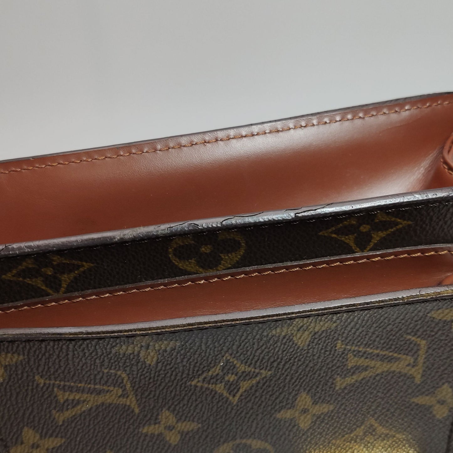 Preloved GLM-Monceau Small Monogram S-lock Crossbody Shoulder Bag 250313781103008