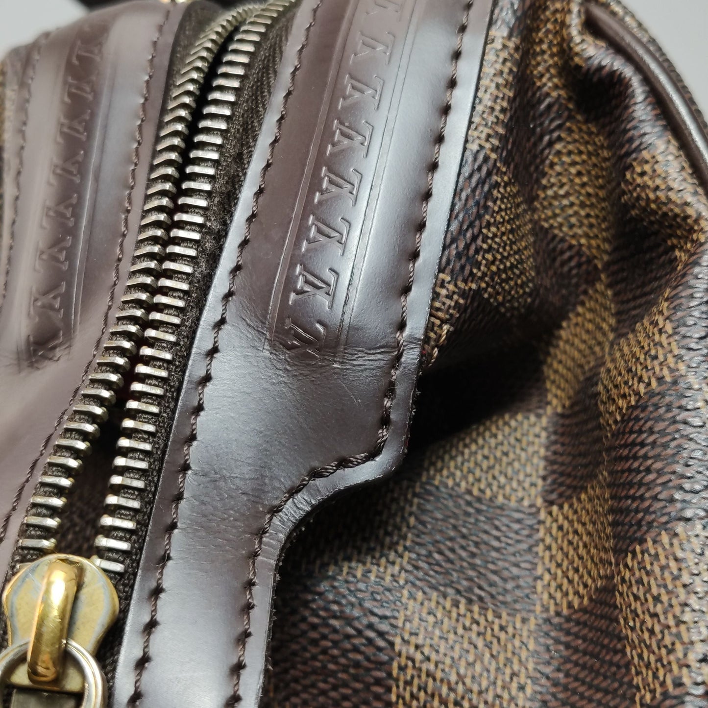 Preloved GLM-Knightsbridge Leather Checkered Doctor Bag 250312781101733