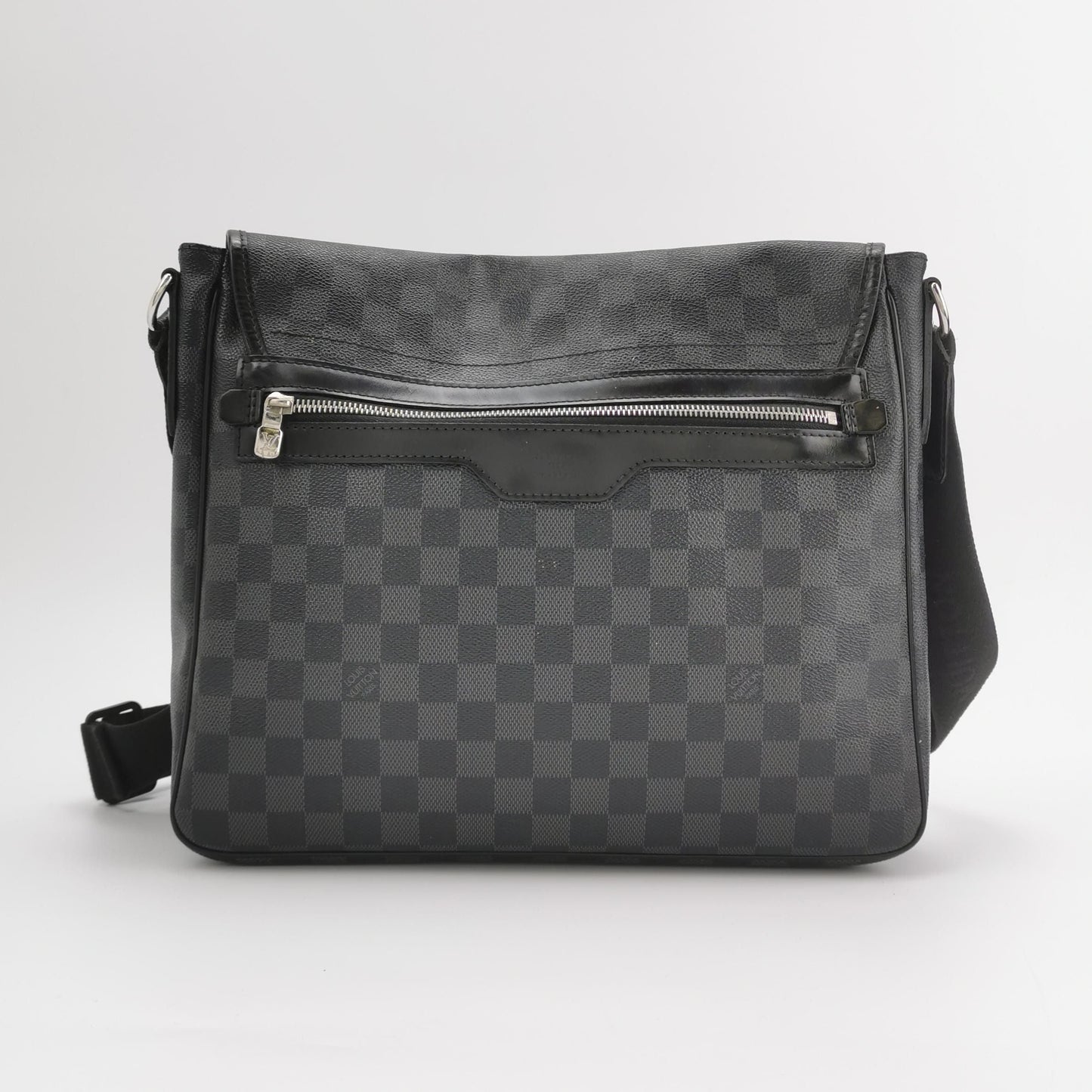 Preloved GLM-Checkered Flap Messenger Bag 250306781092915