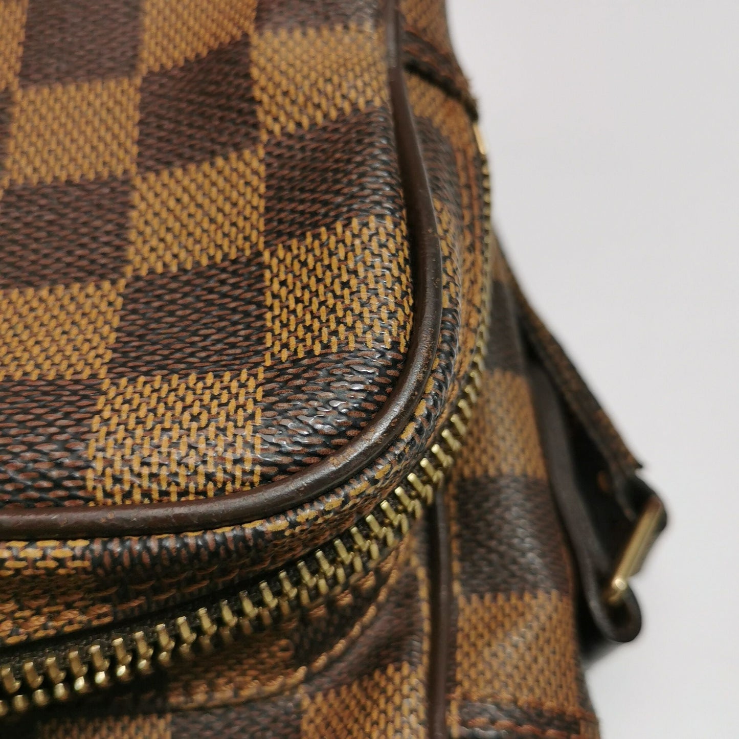 Preloved GLM-Danube Camera Bag in Checkered Pattern 250311781100182