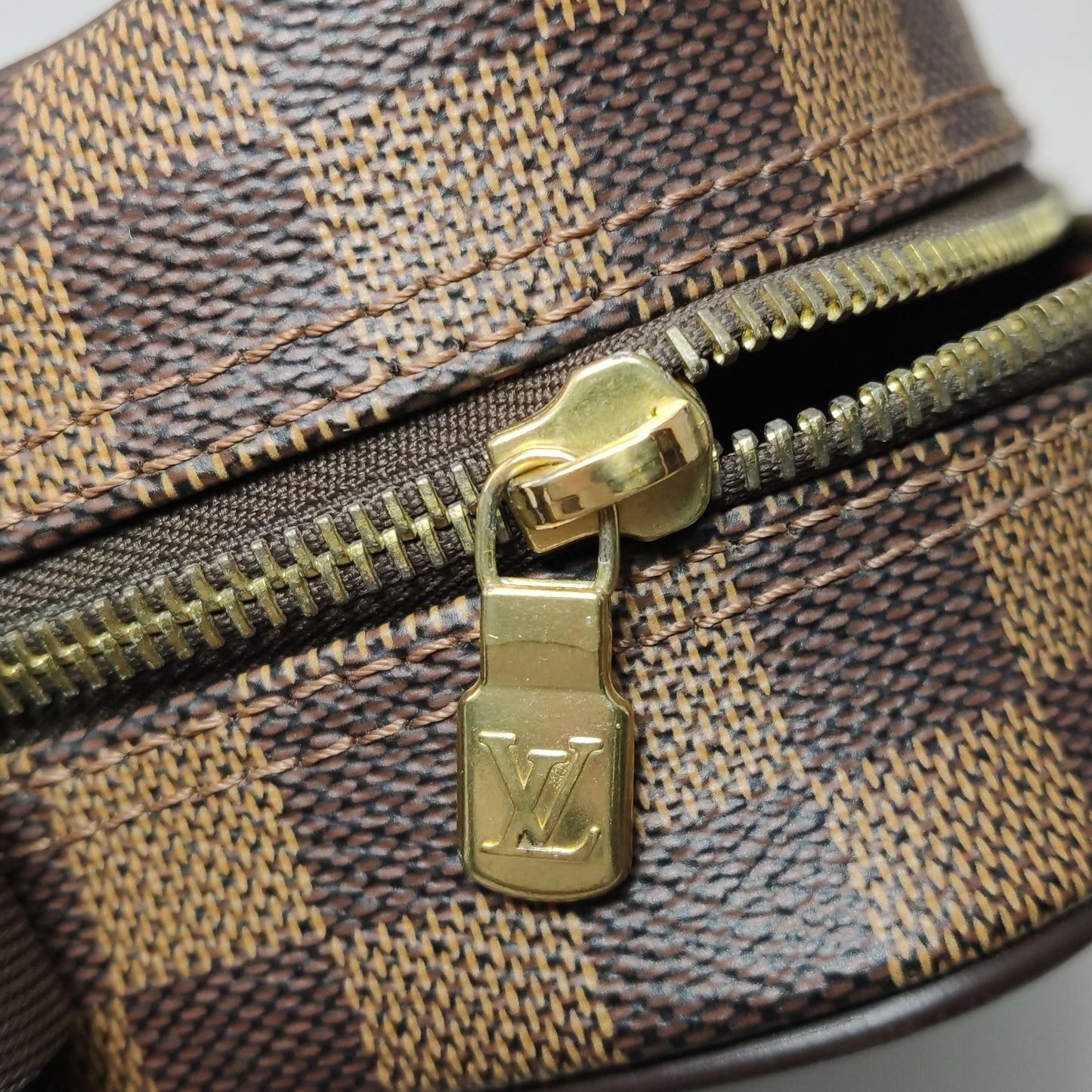 Preloved GLM-Olav Checkerboard Messenger Bag 250525781208068