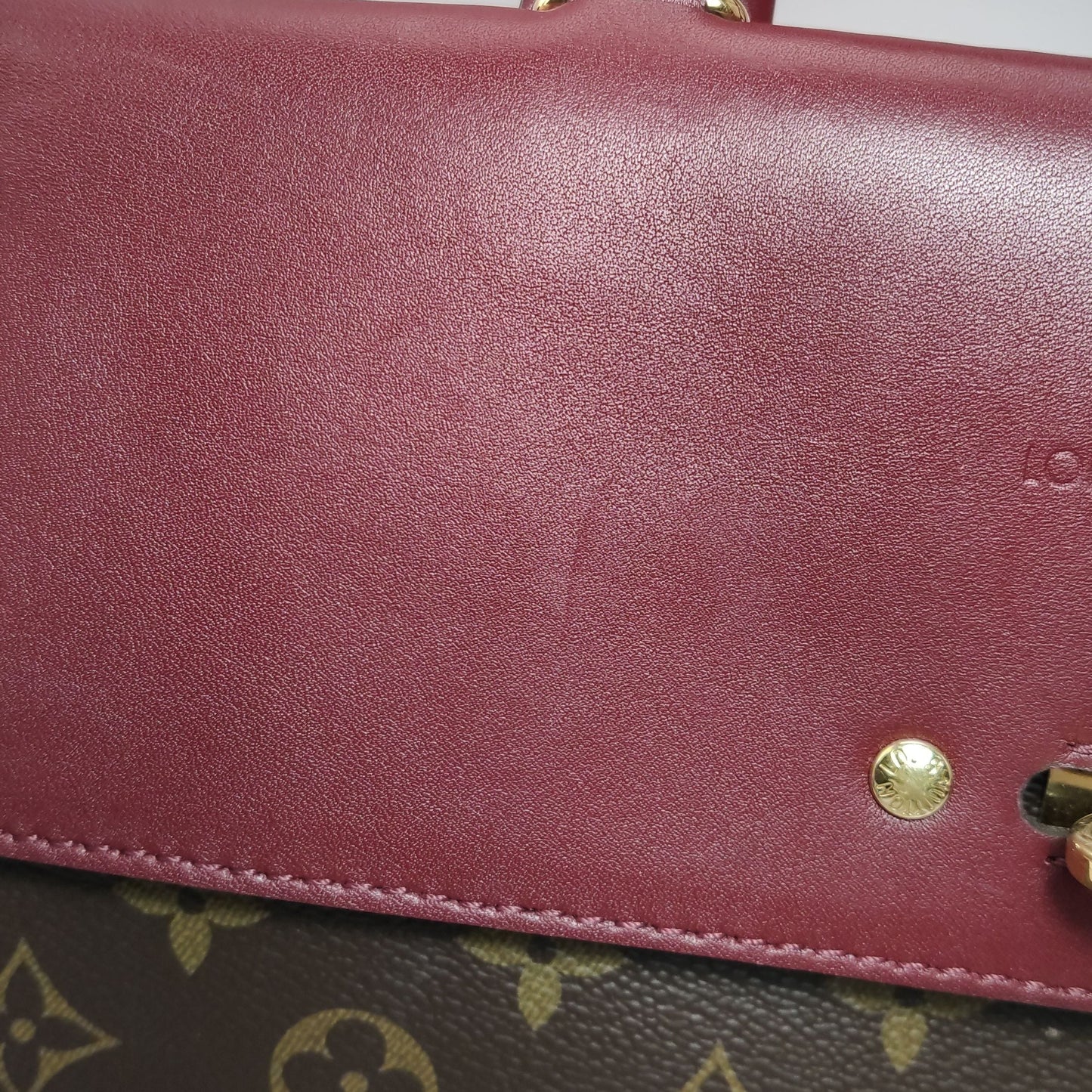 Preloved GLM-Venus Leather Monogram Reversible Flap Shoulder Bag Crossbody Bag 250523781204894