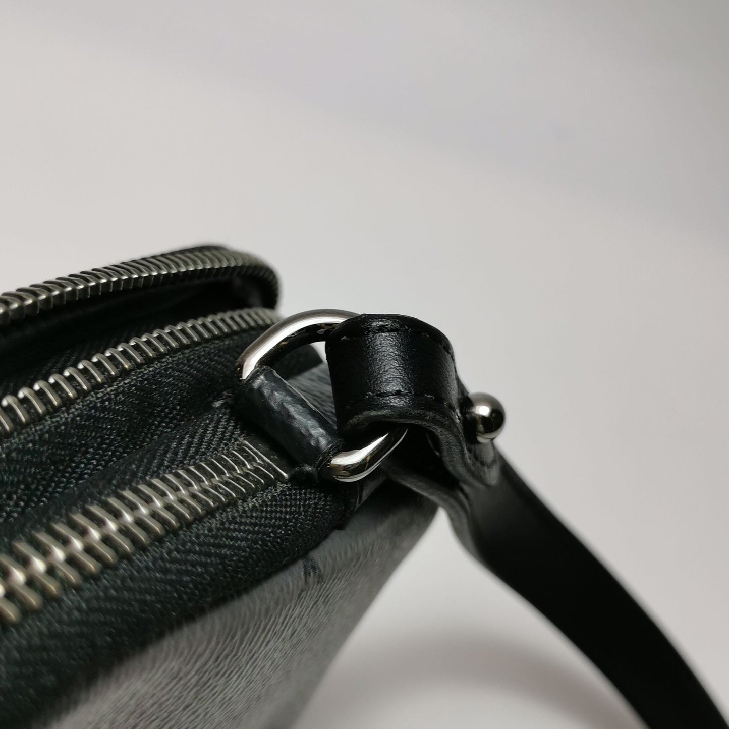 Preloved GLM-Double Crossbody Phone Bag Monogram 250518781197177