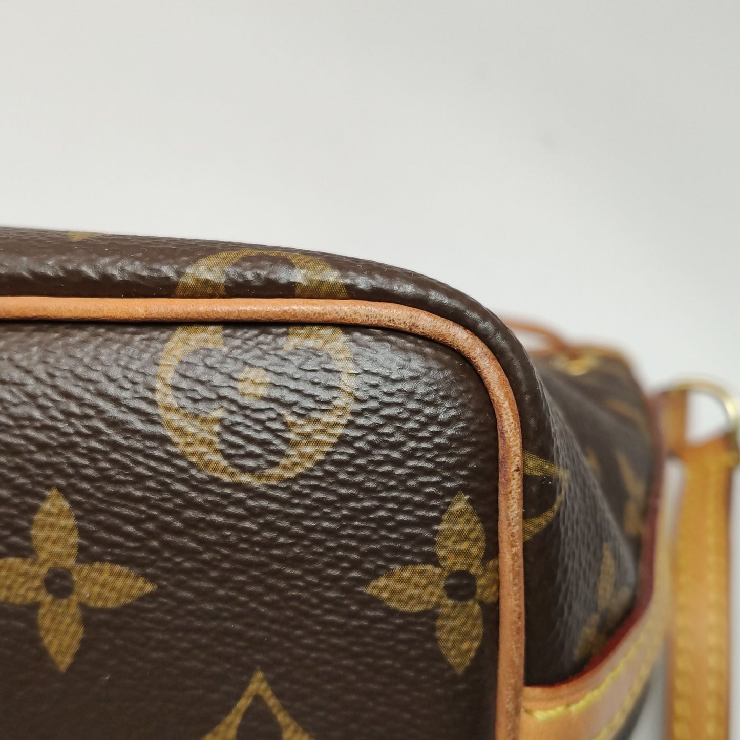 Preloved GLM-NOE Nano Monogram Drawstring Crossbody Bag 250518781197788