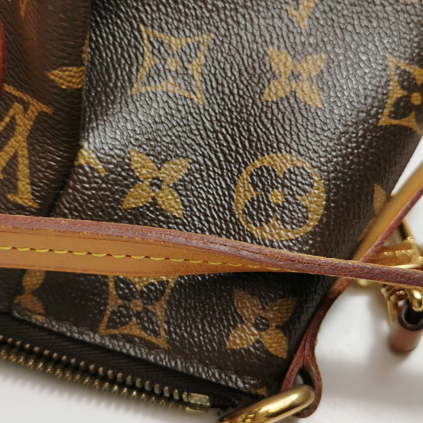 Preloved GLM-Turenne Small Monogram Canvas Pleated Crossbody Bag 250516781195156
