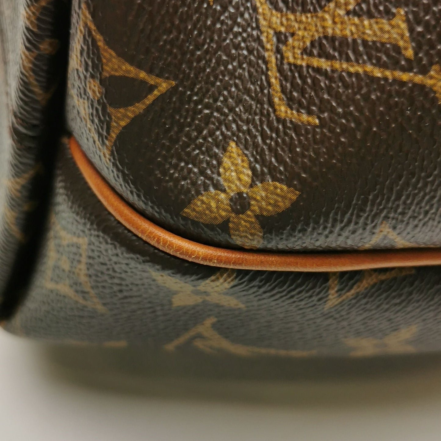 Preloved GLM-Turenne Small Monogram Canvas Pleated Crossbody Bag 250516781195156