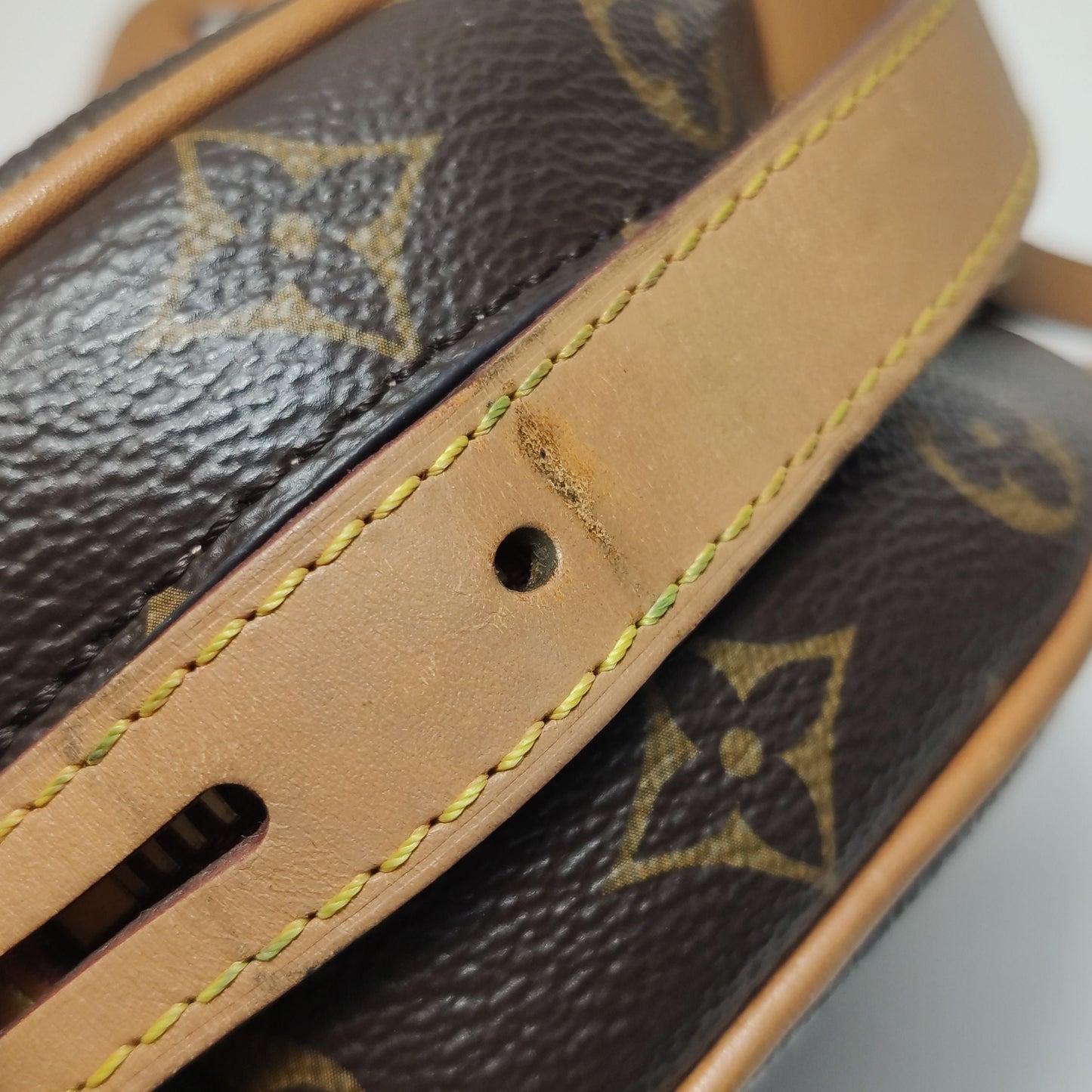 Preloved GLM-Boite Chapeau Small Monogram Crossbody Bag 250514781191990