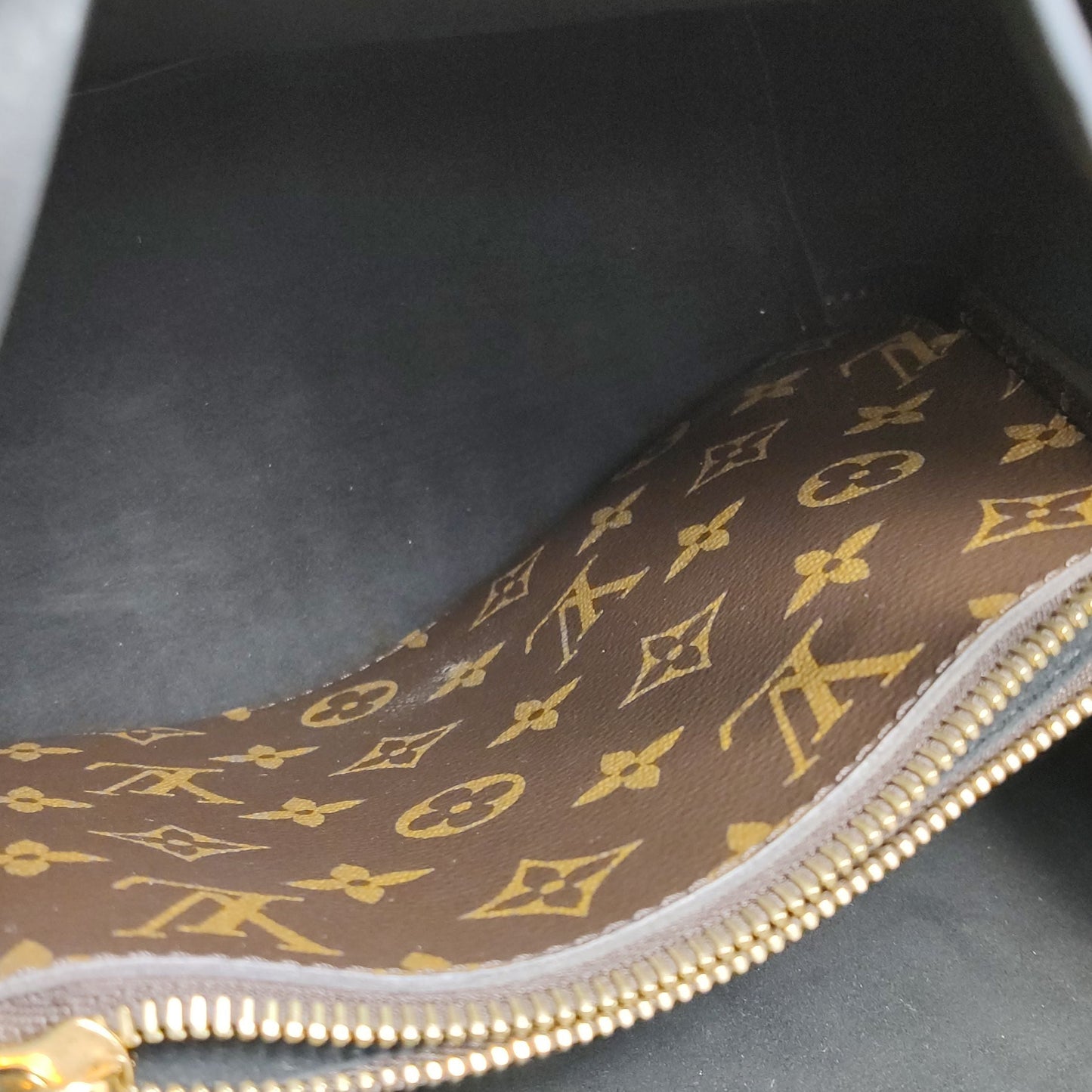 Preloved GLM-NÃ‰ONOÃ‰ Medium Monogram Canvas Drawstring Crossbody Bag 057851400111