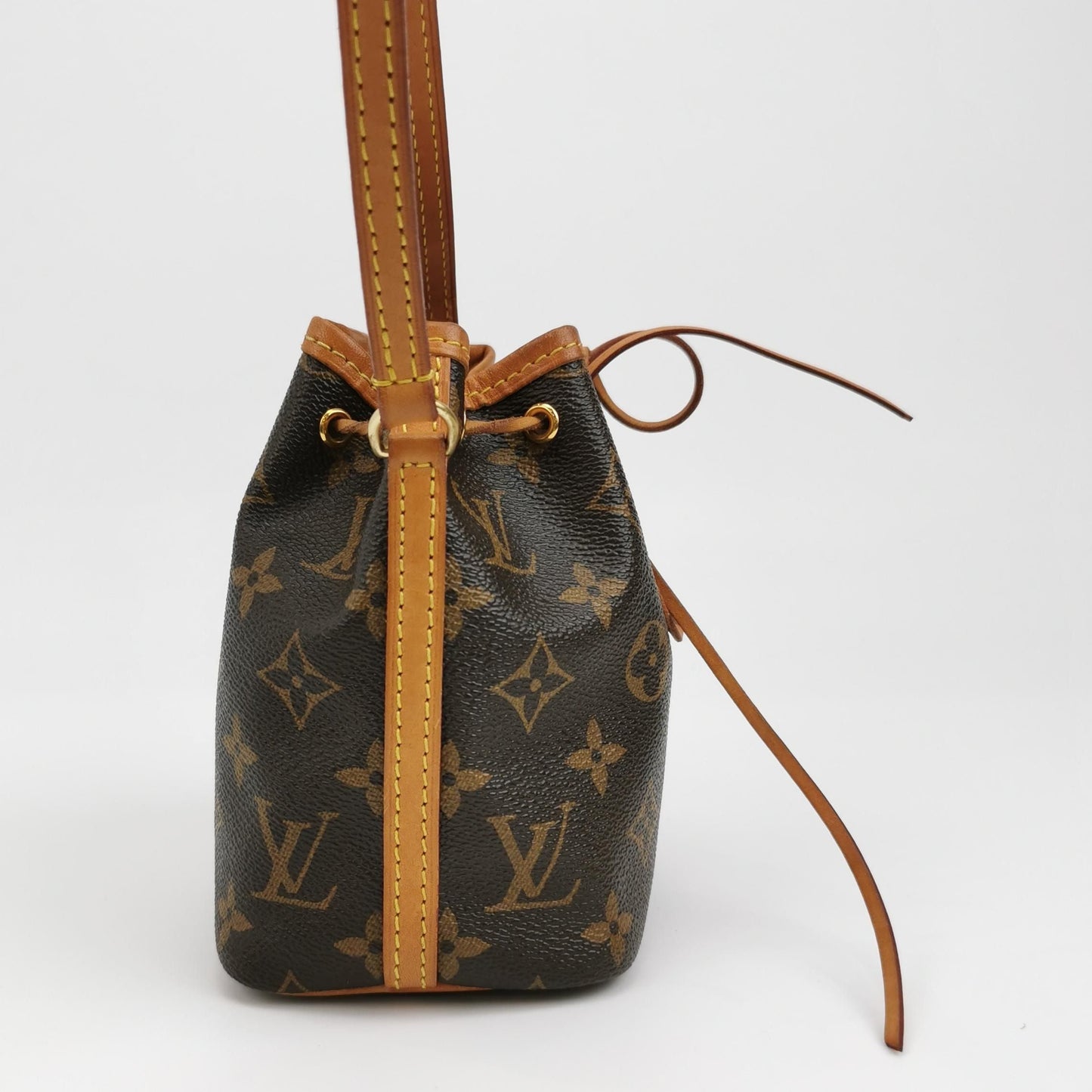 Preloved GLM-NOE Nano Monogram Drawstring Crossbody Bag 250502781175647