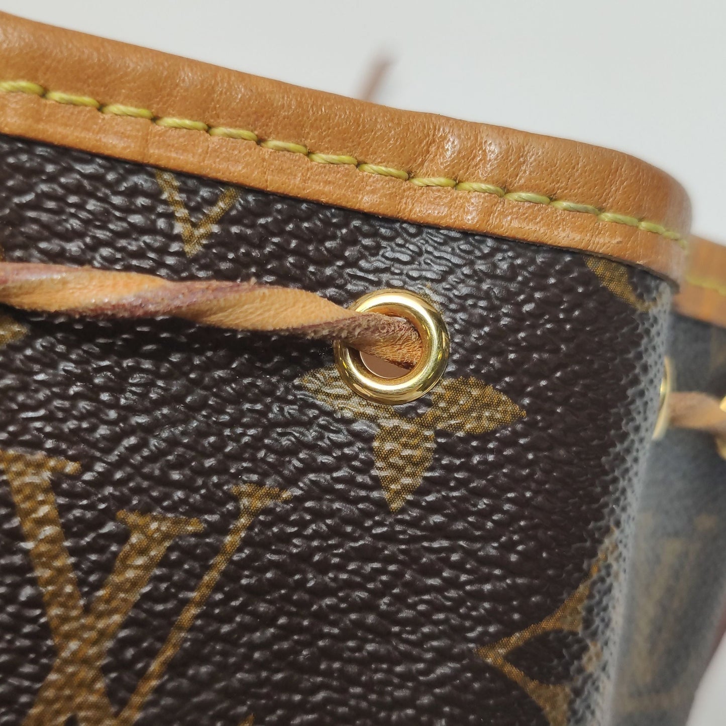 Preloved GLM-NOE Nano Monogram Drawstring Crossbody Bag 250502781175647