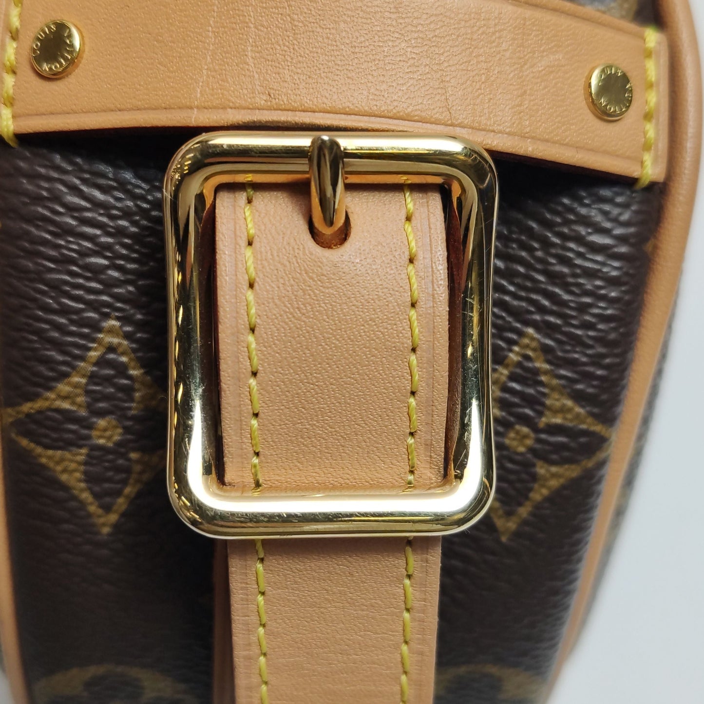 Preloved GLM-Boite Chapeau Small Monogram Crossbody Bag 250422781159725