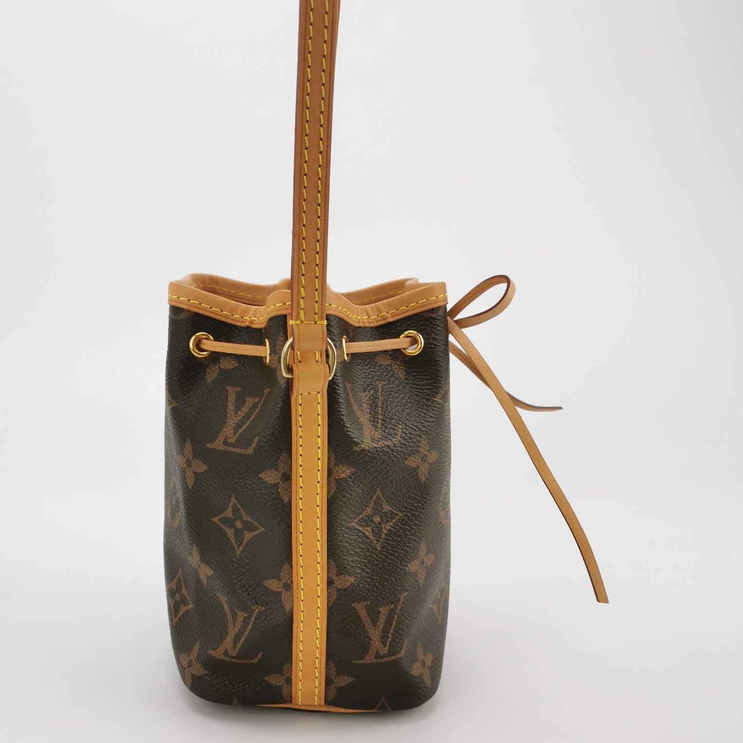 Preloved GLM-NOE Nano Monogram Drawstring Crossbody Bag 250421781158379