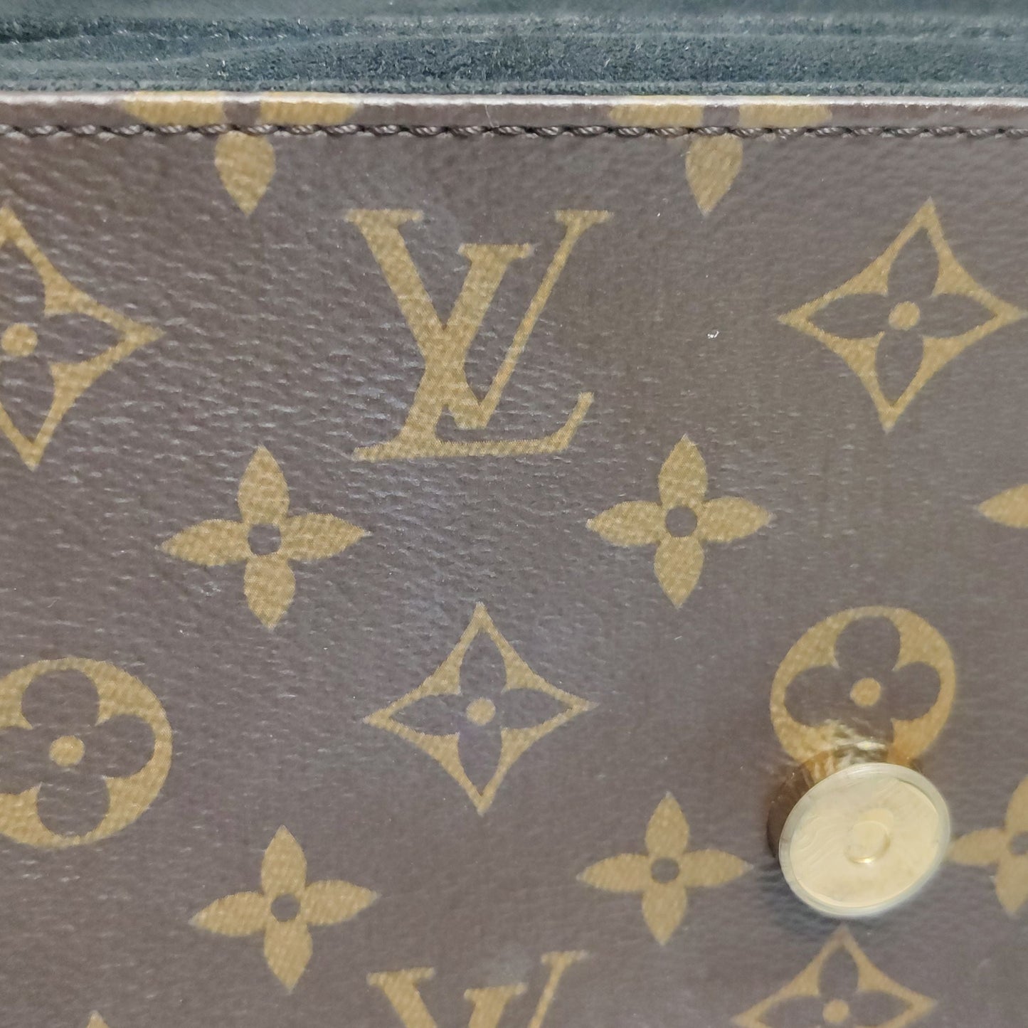 Preloved GLM-LockyBB Monogram Lock Shoulder Bag with Chip 250421781158785