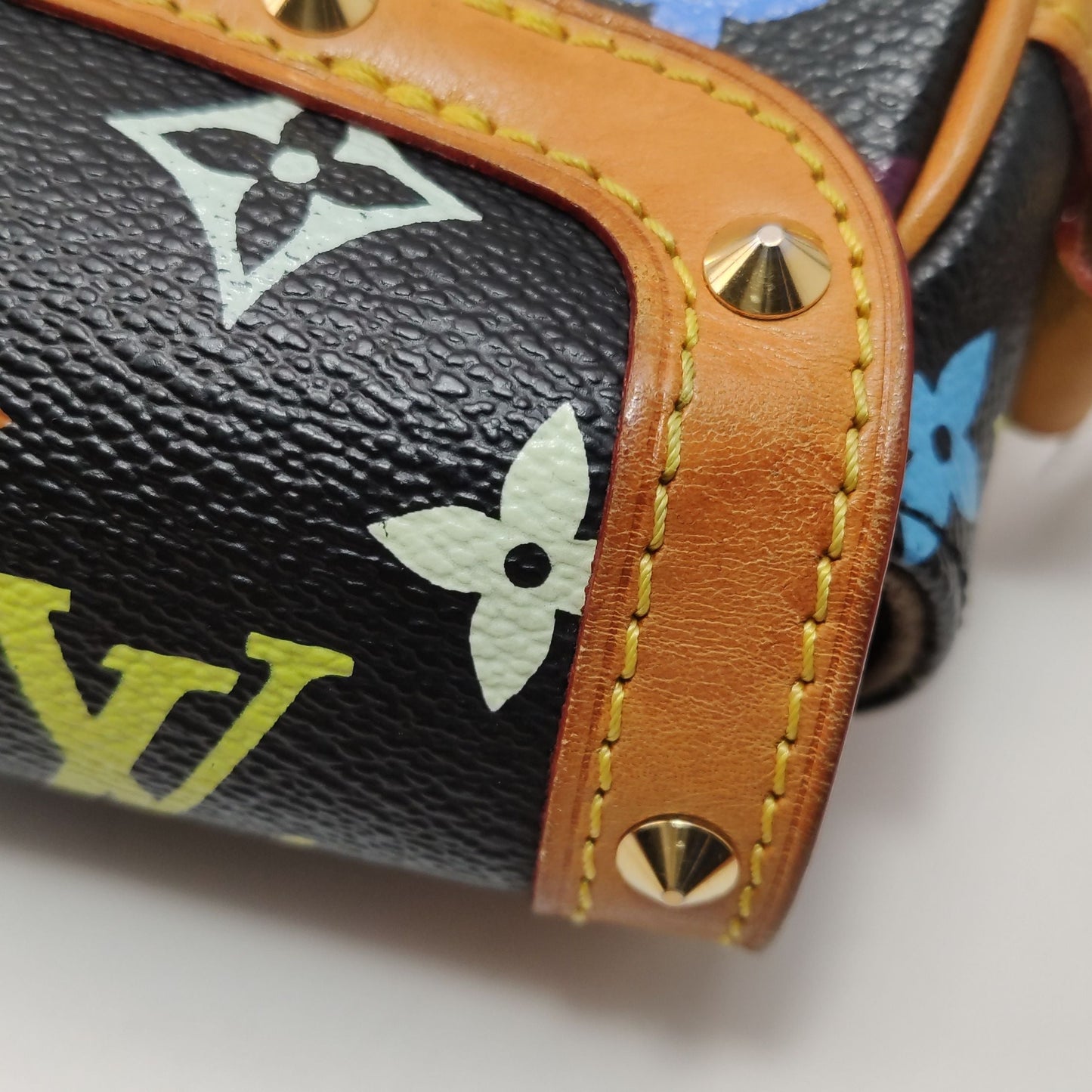 Preloved GLM-Sologne Black Multicolor Fan-shaped Buckle Messenger Bag Crossbody Bag 250418781154671