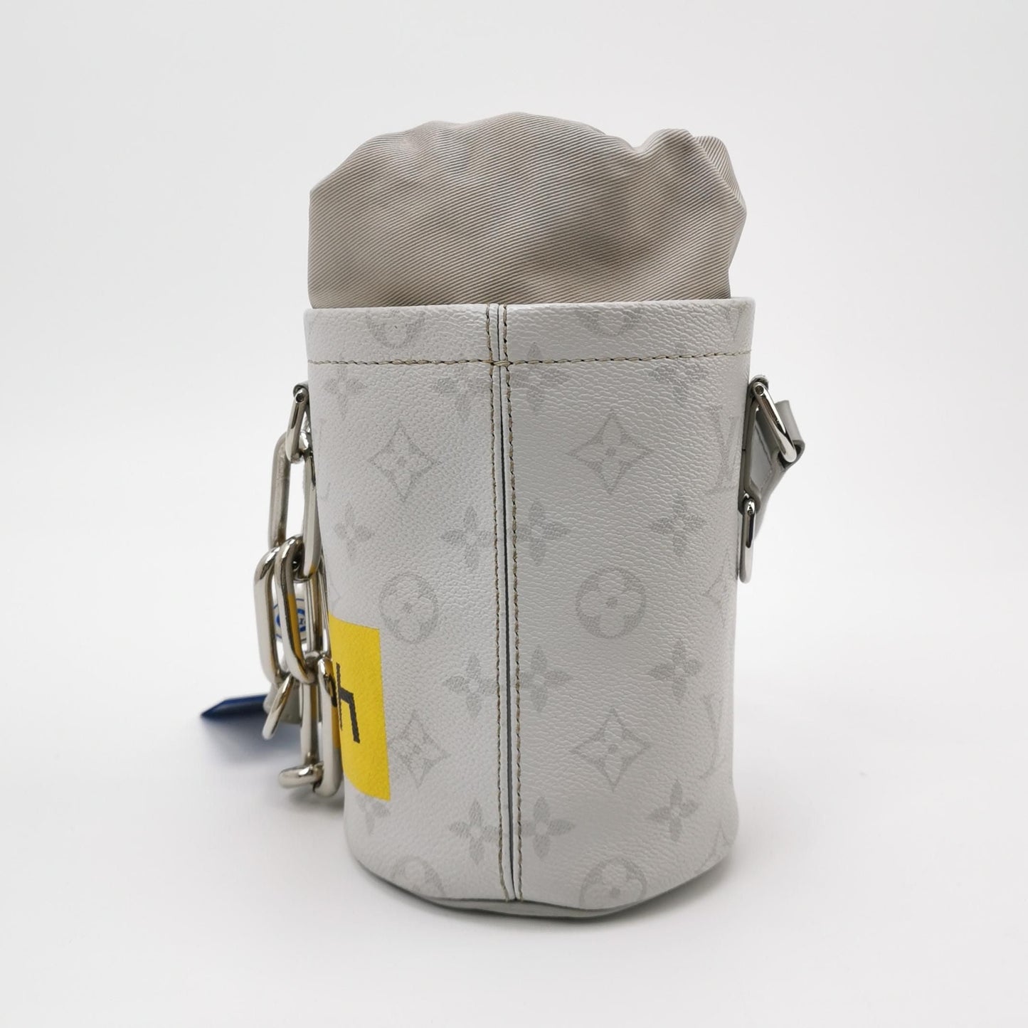 Preloved GLM-Chalk Leather Nylon Drawstring Bucket Crossbody Bag 250409781140753