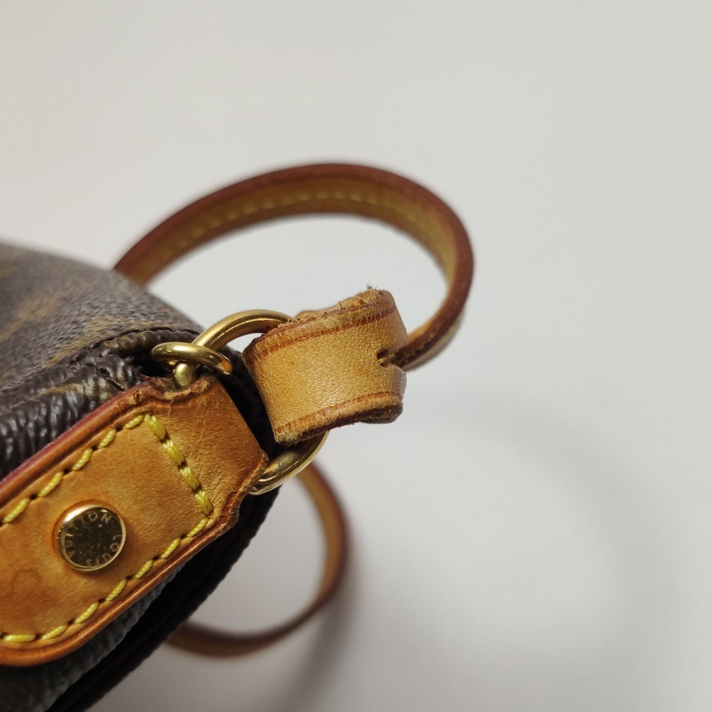 Preloved GLM-Favorite PM Monogram Canvas Crossbody Bag 250404781133941