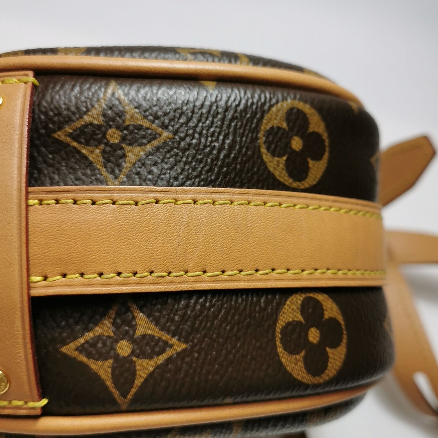 Preloved GLM-Boite Chapeau Small Monogram Crossbody Bag 250402781131477