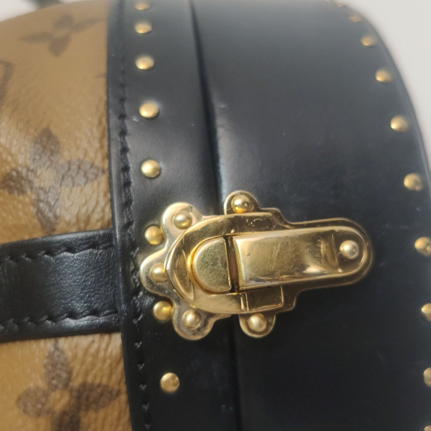 Preloved GLM-Petite Noe Bucket Bag 250330781127769