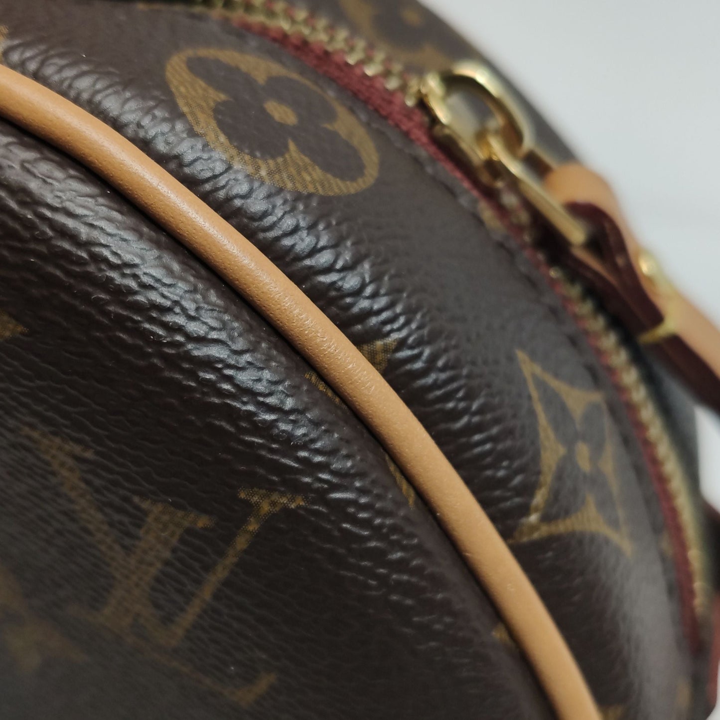 Preloved GLM-Boite Chapeau Small Monogram Crossbody Bag 250327781123301