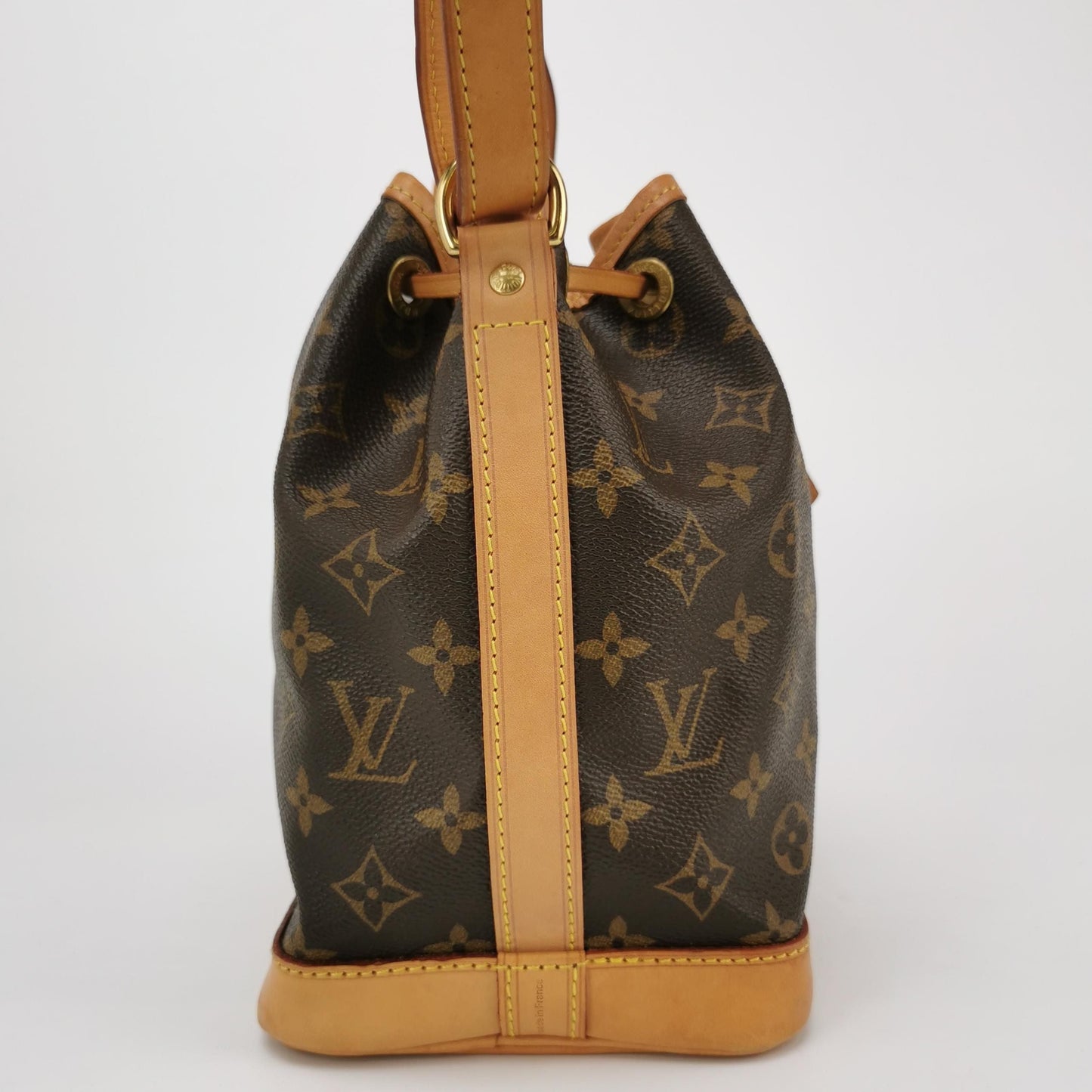 Preloved GLM-NOE BB Monogram Canvas Drawstring Crossbody Bag 250323781117189