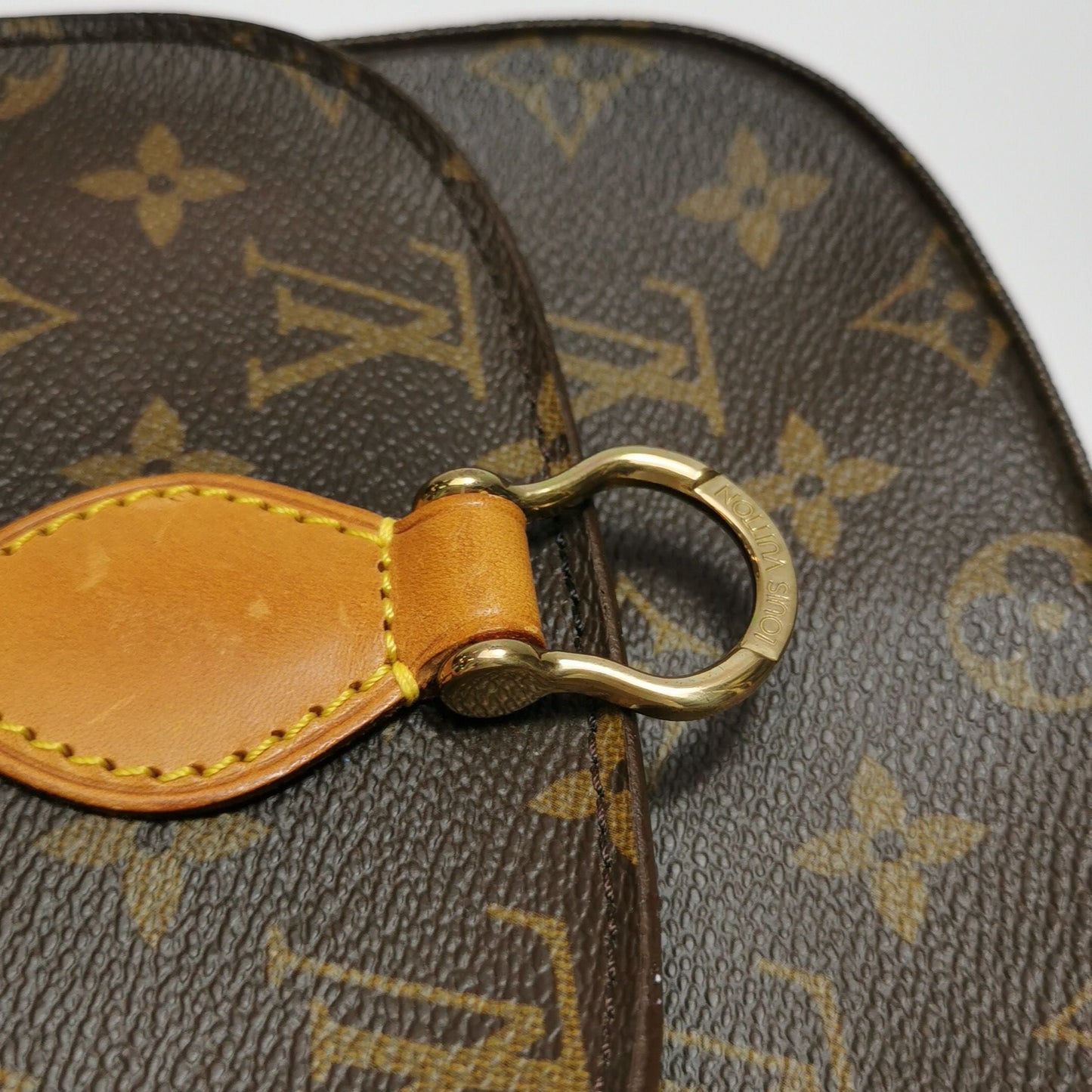 Preloved GLM-Saint Cloud Monogram Print Shield Buckle  Crossbody Bag 037851400091