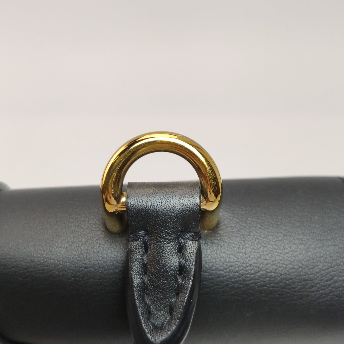 Preloved GLM-Locky BB Leather Monogram Lock Crossbody Bag 250316781107089