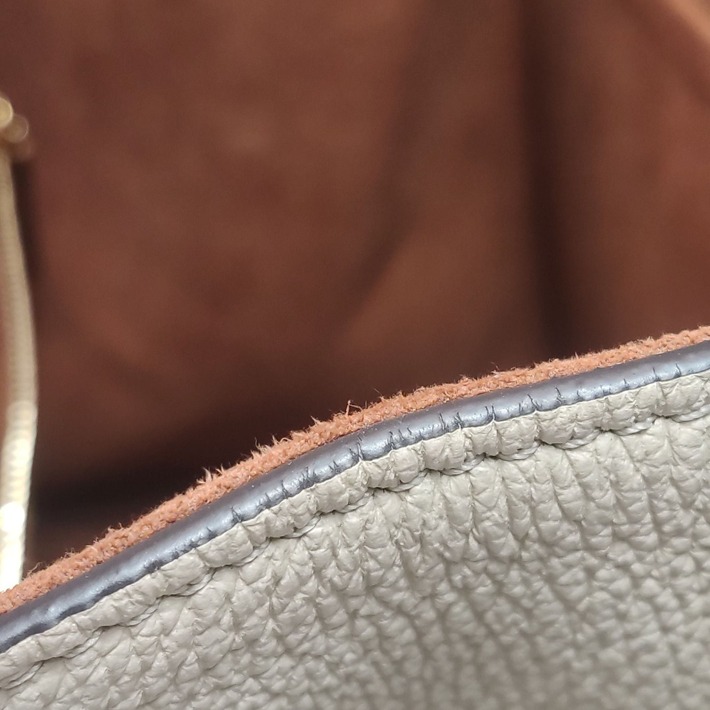 Preloved GLM-Fold Tote Leather Monogram Crossbody Bag 250303781088986