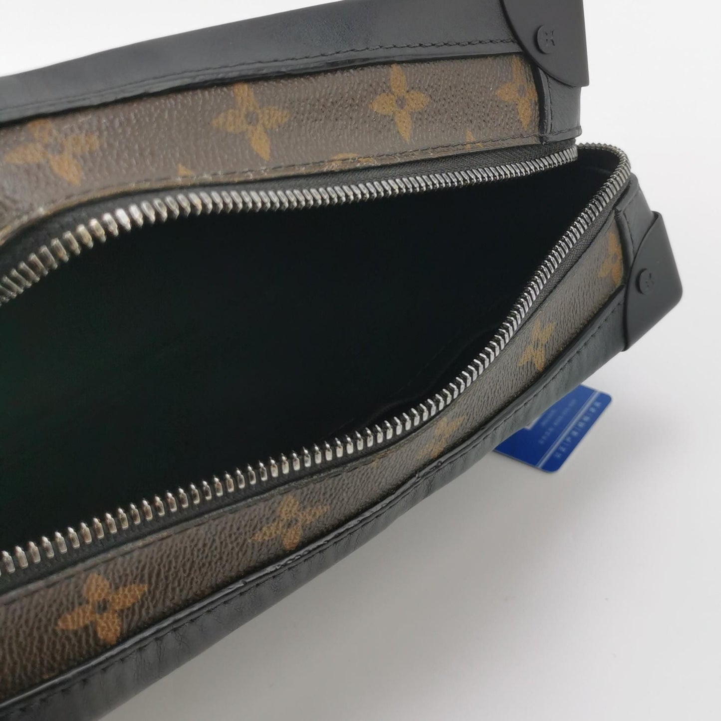 Preloved GLM-Soft Trunk Monogram Print Corner Crossbody Bag with Chip 250215781064834