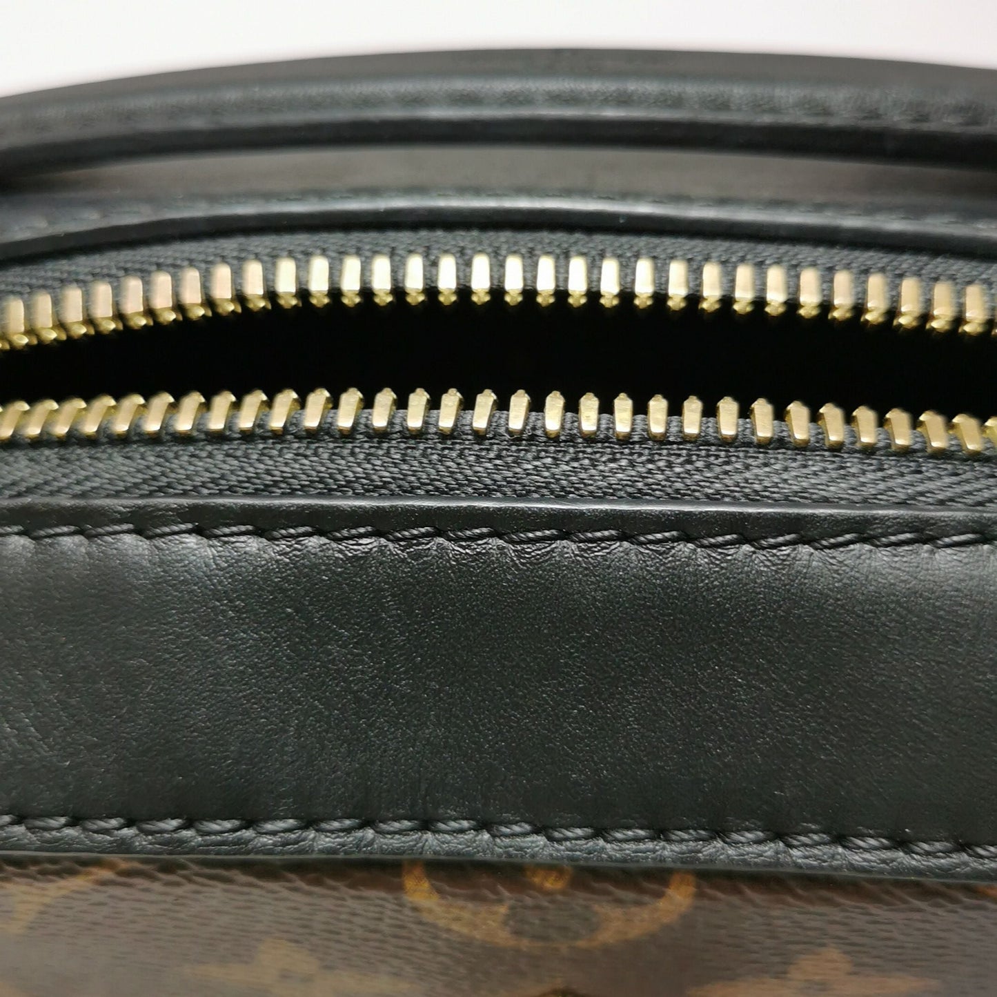 Preloved GLM-Saintonge Leather Monogram Print Fringe Crossbody Bag 250210781058042
