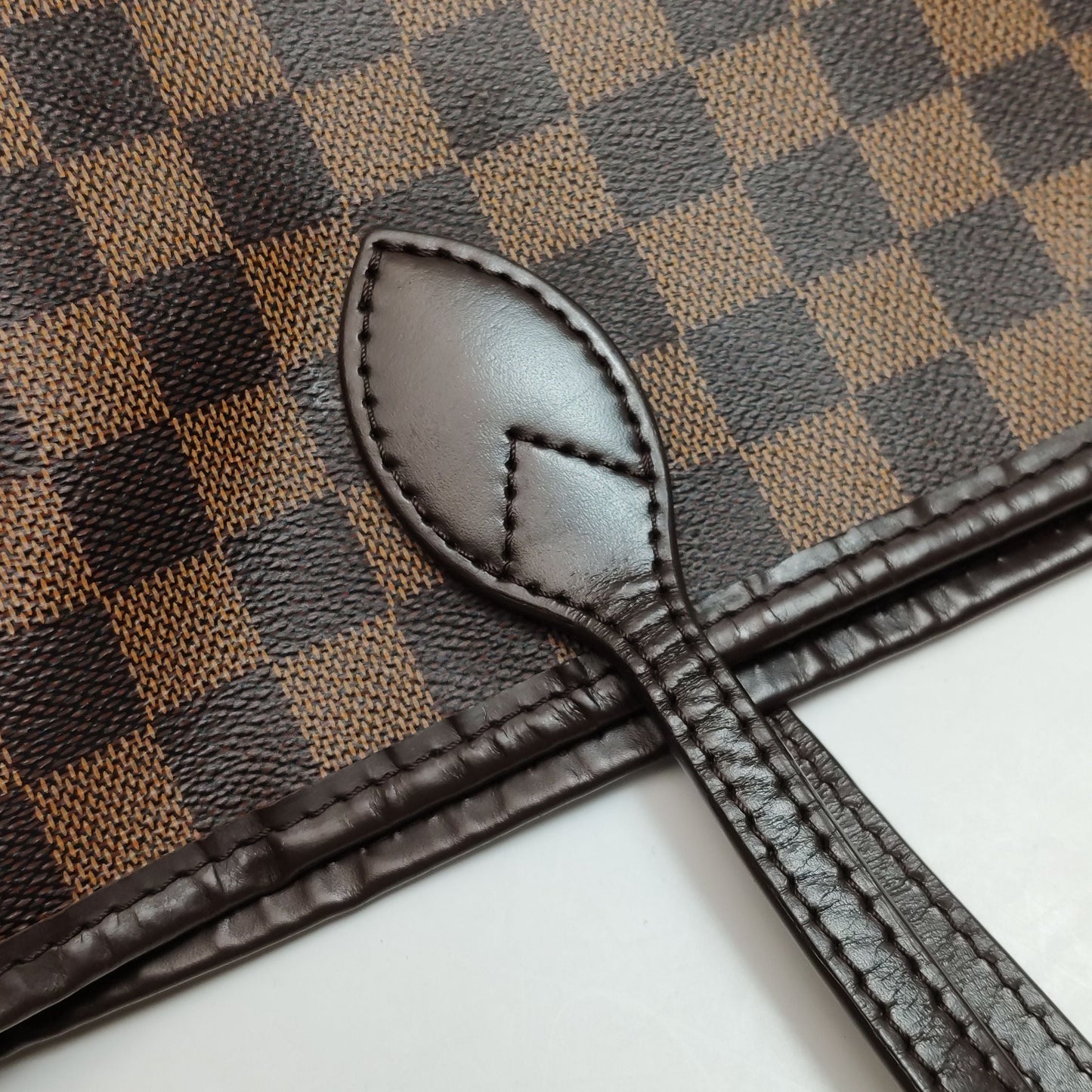 Preloved GLM-Neverfull Medium Damier Ebene Tote Bag with Chip 250530781215407