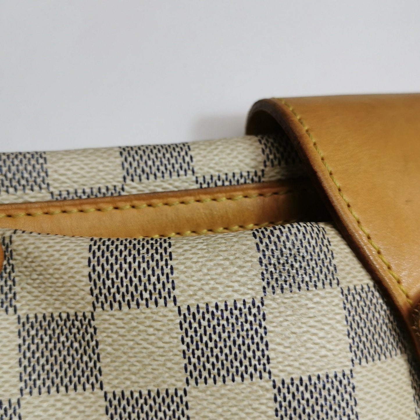 Preloved GLM-Stresa Checkered Leather Shoulder Bag 250527781210280