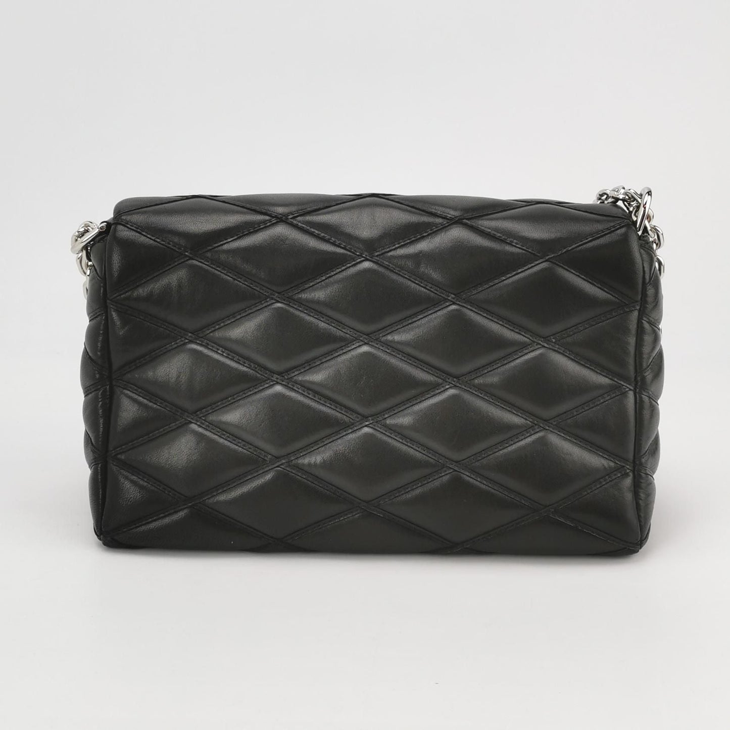 Preloved GLM-Go-14 Medium Lambskin Shoulder Bag 250527781210681