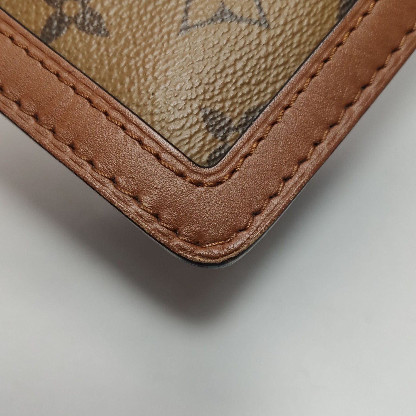 Preloved GLM-Dauphine Medium Monogram Empreinte Leather Crossbody Bag 250607781226958