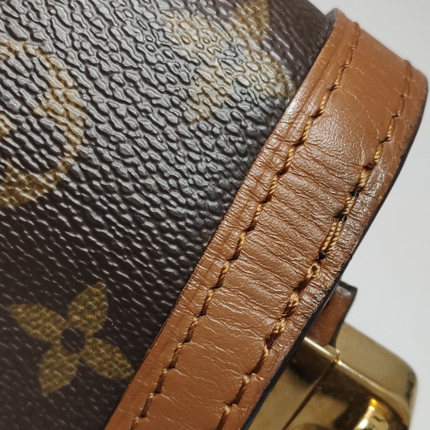 Preloved GLM-Dauphine Medium Monogram Empreinte Leather Crossbody Bag 250607781226958