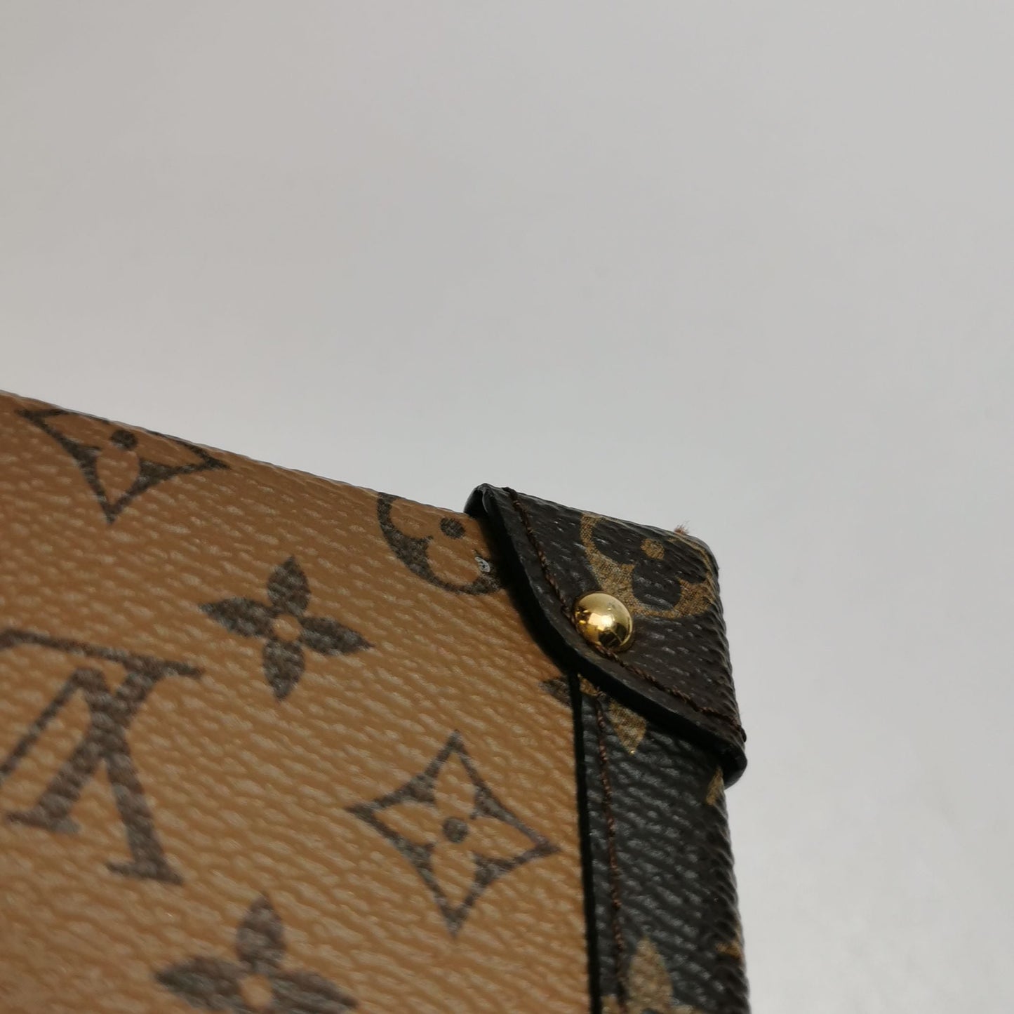 Preloved GLM-Petite Malle Small Monogram Print S-lock Crossbody Bag 250528781211803