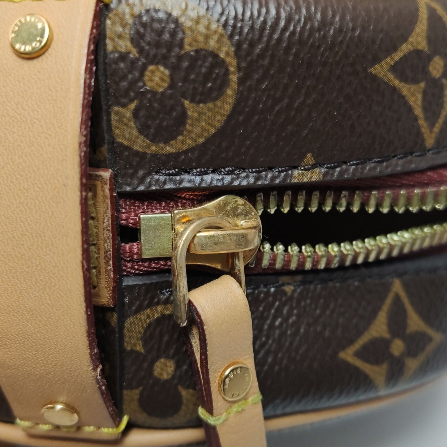 Preloved GLM-Boite Chapeau Small Monogram Crossbody Bag with Chip 250526781209349
