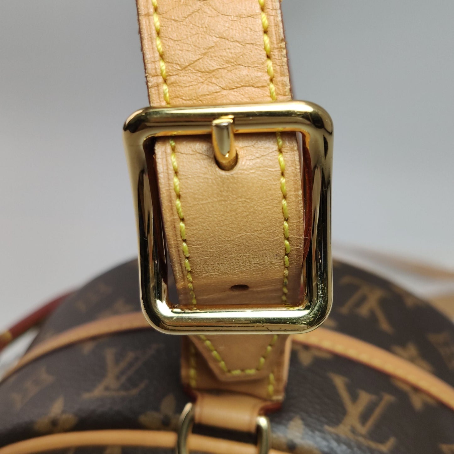 Preloved GLM-Boite Chapeau Small Monogram Canvas Round Bag Crossbody Bag 250527781209960