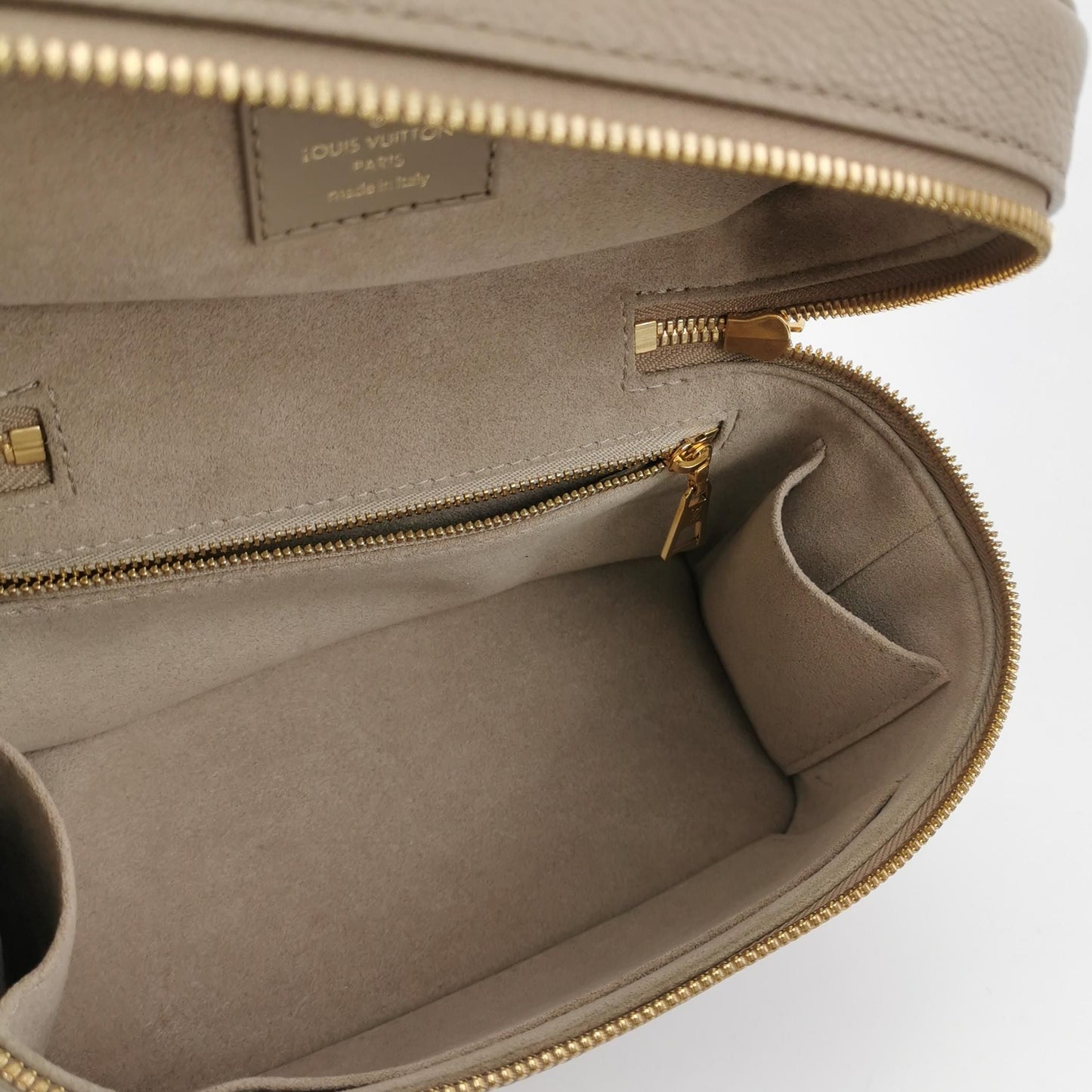Preloved GLM-Vanity Makeup Case Small Calfskin Monogram Zip Top Crossbody Bag 250528781211568