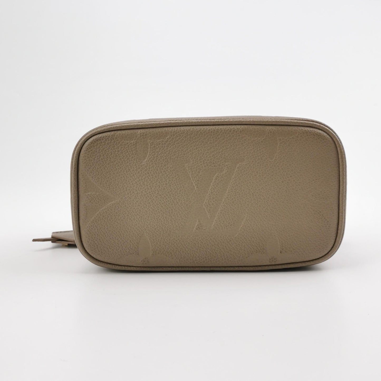 Preloved GLM-Vanity Makeup Case Small Calfskin Monogram Zip Top Crossbody Bag 250528781211568