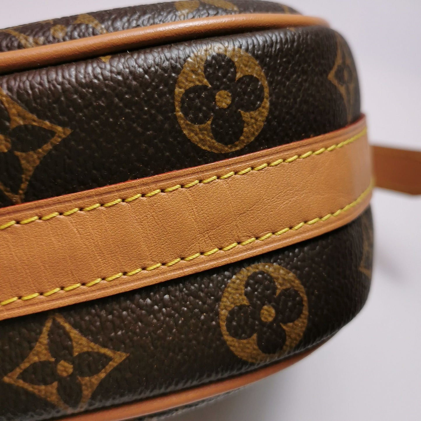 Preloved GLM-Boite Chapeau Small Monogram Crossbody Bag 250526781208361