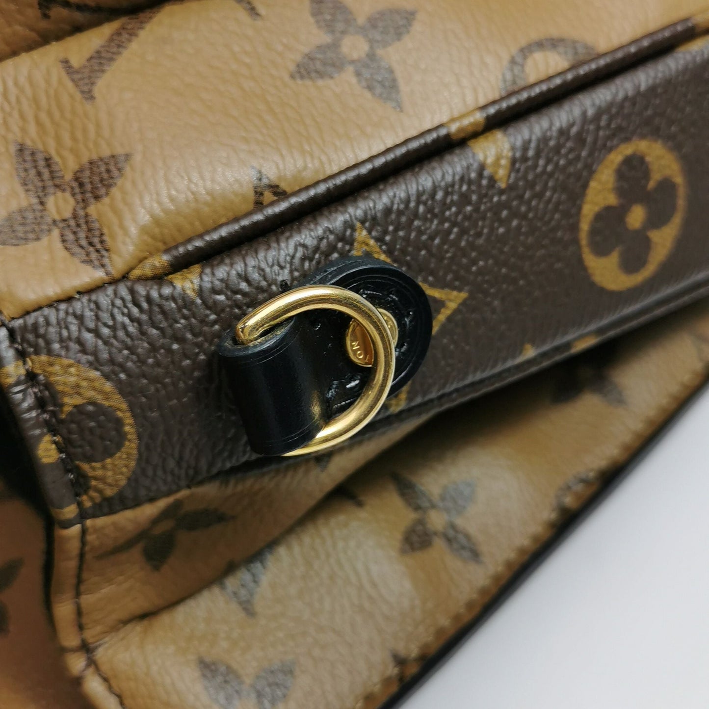Preloved GLM-Pochette Metis Medium Leather Reverse Monogram S-lock Lock Messenger Crossbody Bag with Chip 250527781209955