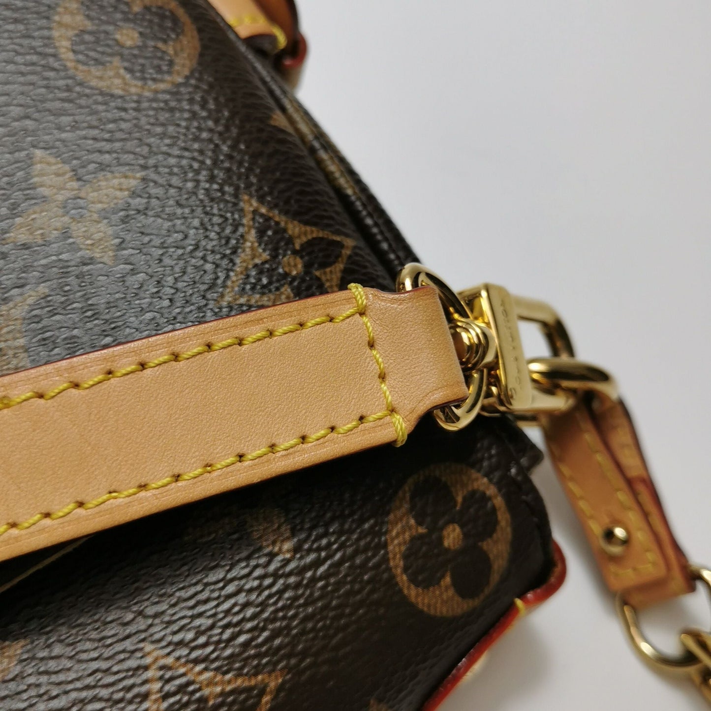 Preloved GLM-Saumur BB Monogram Crossbody Bag with Chip 250526781209399
