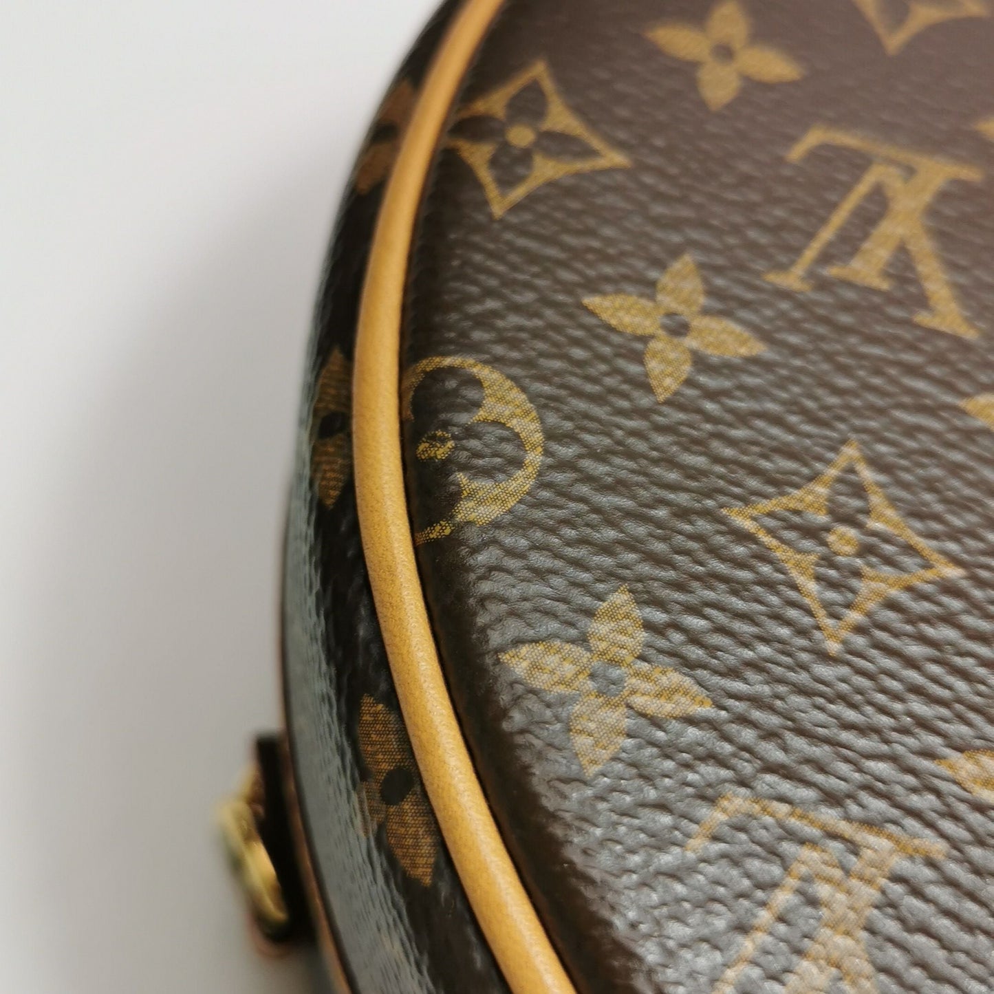 Preloved GLM-Boite Chapeau Small Monogram Print Round Bag Crossbody Bag 250525781207322