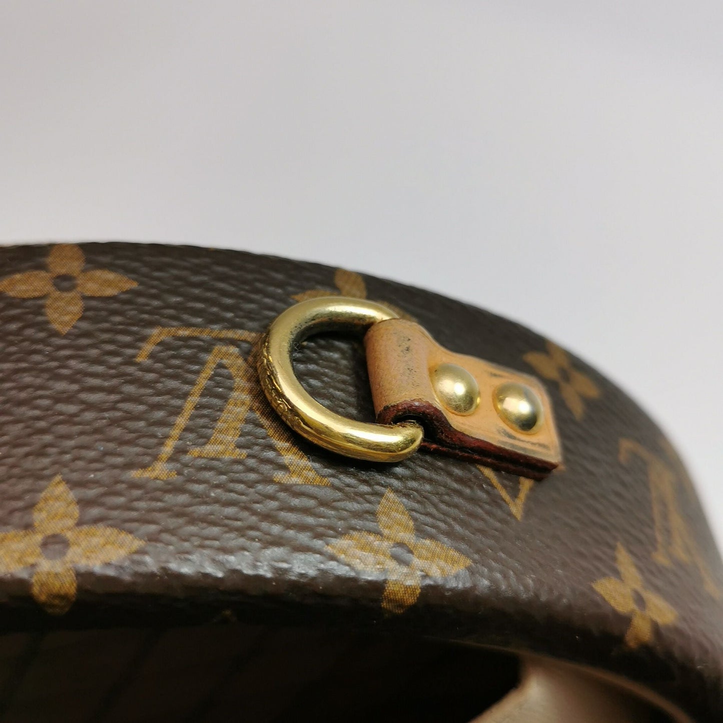 Preloved GLM-Boite Chapeau Small Monogram Print Round Bag Crossbody Bag with Chip 250516781194929