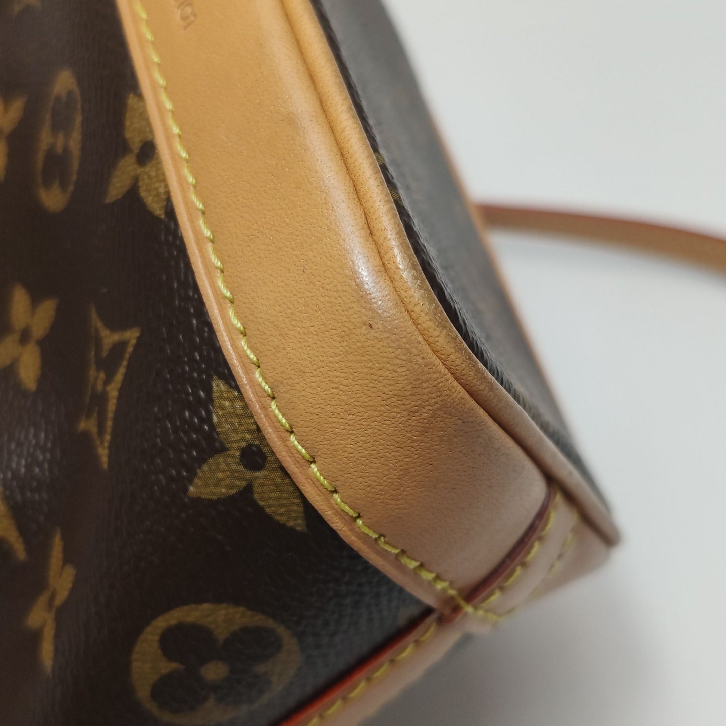 Preloved GLM-NOE Nano Monogram Drawstring Crossbody Bag Microchip 250508781183064